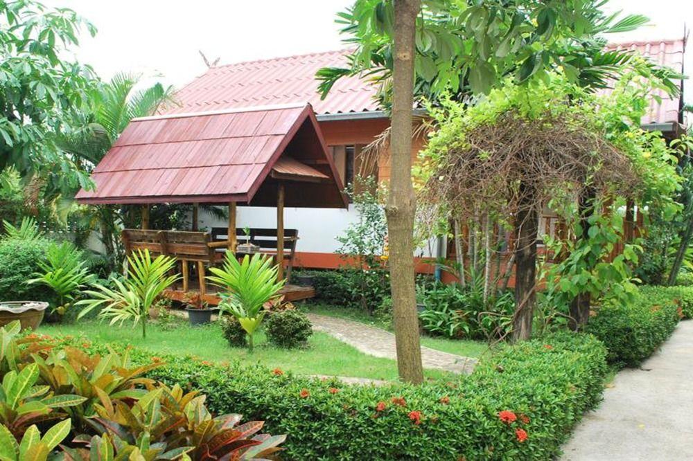 4T Guesthouse Szukhothaj Kültér fotó