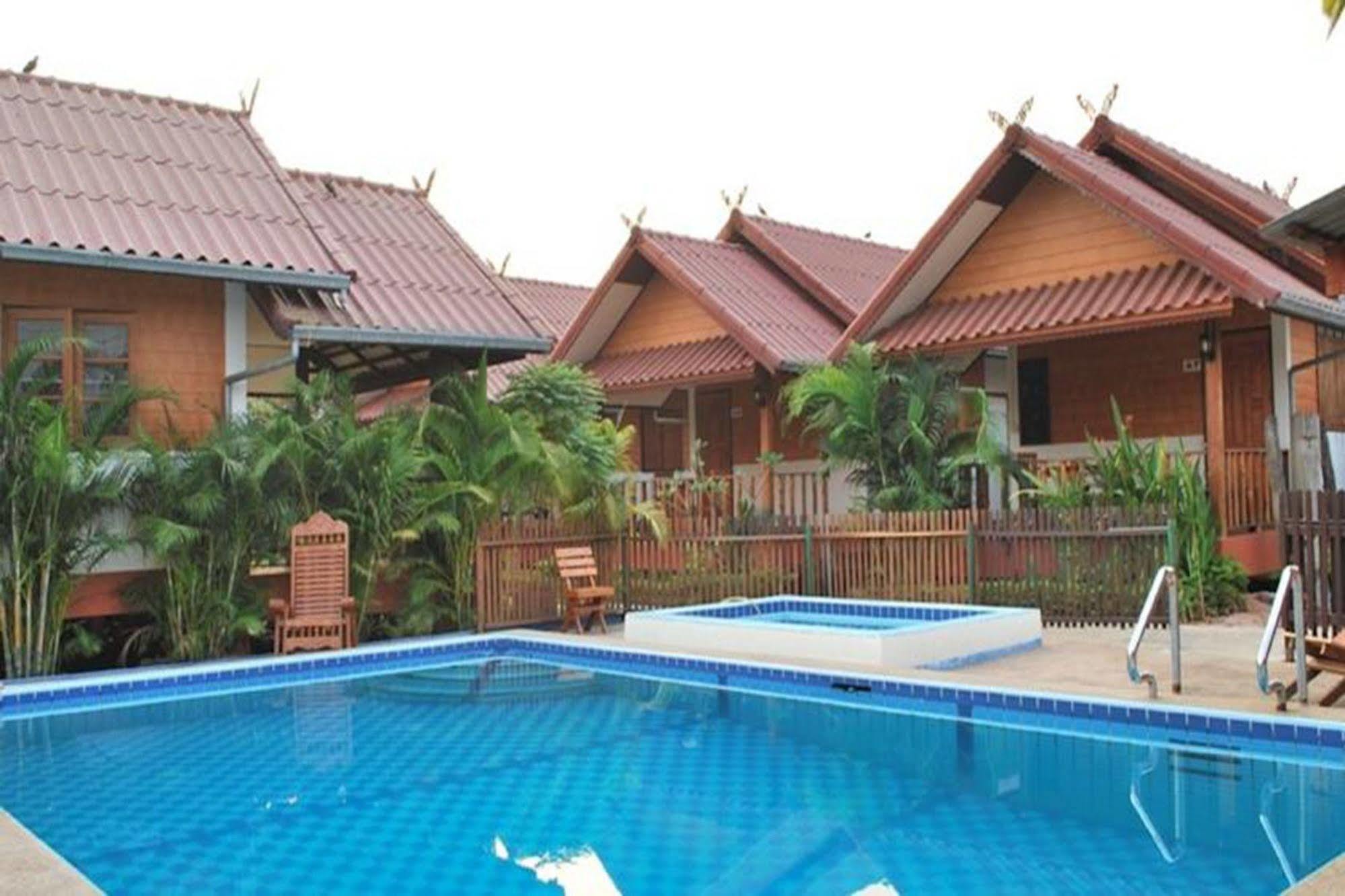 4T Guesthouse Szukhothaj Kültér fotó